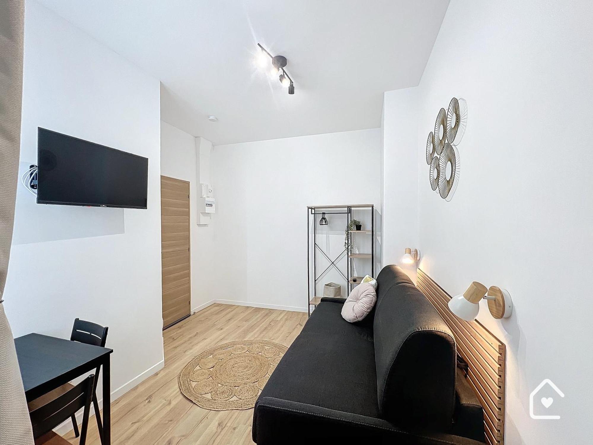 Studios - 1 Min Gare Chatellerault - Entree Autonome - מראה חיצוני תמונה