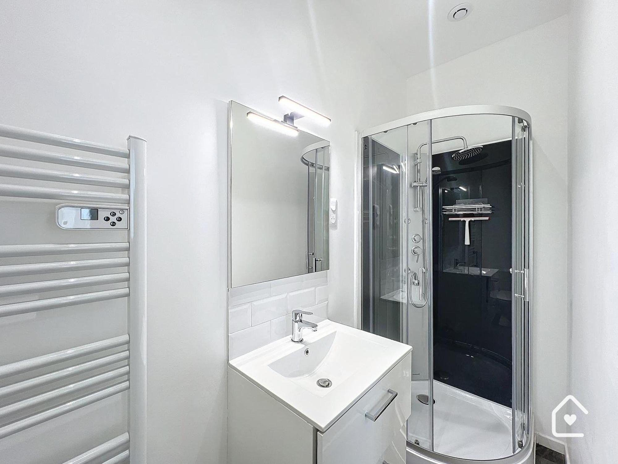 Studios - 1 Min Gare Chatellerault - Entree Autonome - מראה חיצוני תמונה