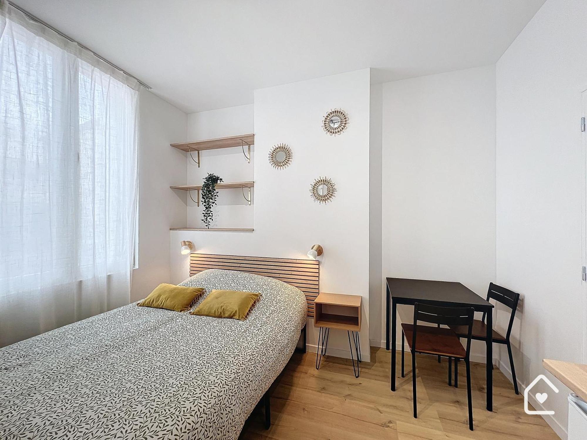 Studios - 1 Min Gare Chatellerault - Entree Autonome - מראה חיצוני תמונה