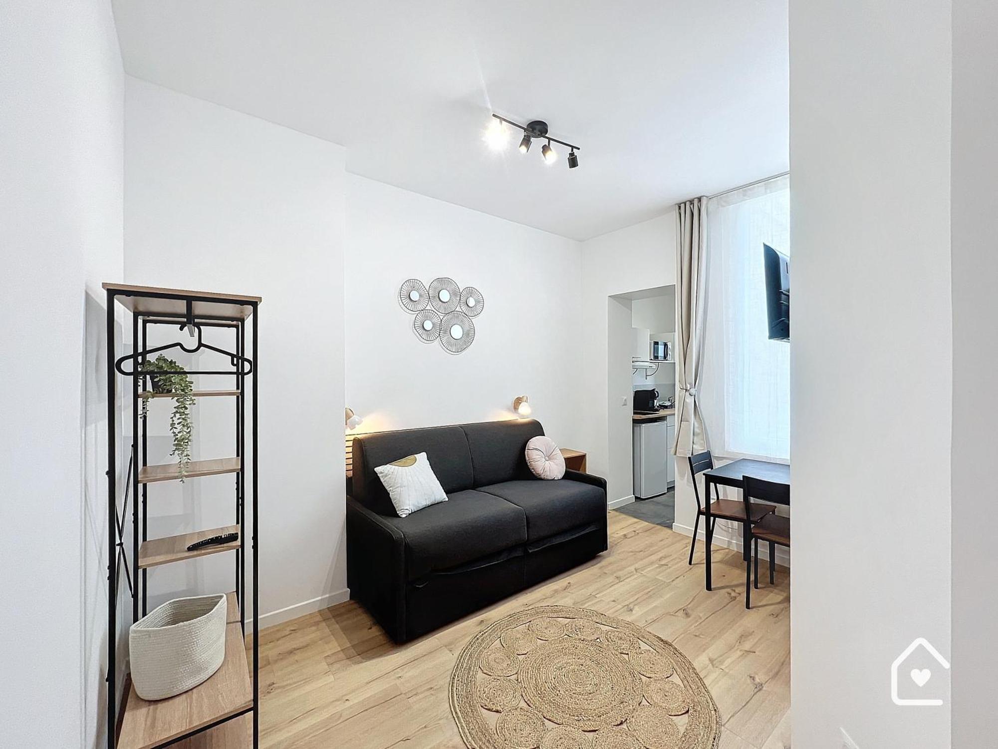 Studios - 1 Min Gare Chatellerault - Entree Autonome - מראה חיצוני תמונה